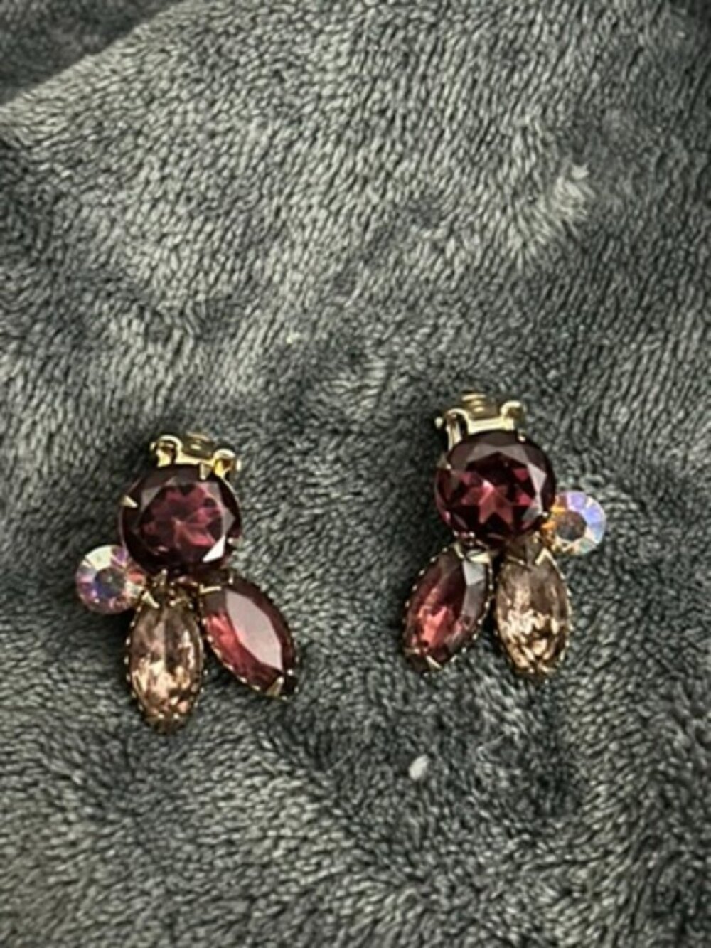 Vintage Unsigned Judy Lee Clip On Earrings